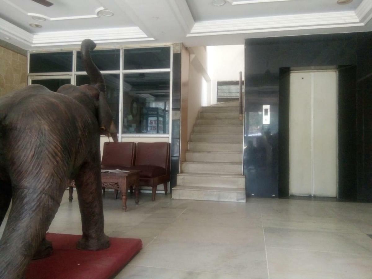 Hotel Dewans Residency Mysore Exterior foto