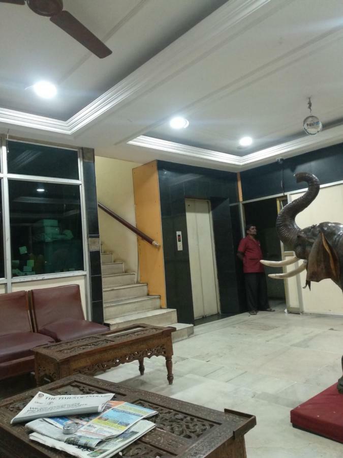 Hotel Dewans Residency Mysore Exterior foto